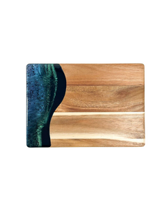 Northern Lights Resin Charcuterie Board Northern Lights Resin Charcuterie Board