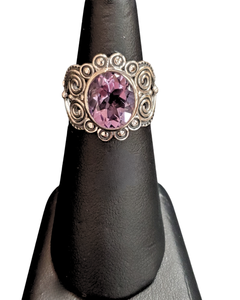 Amethyst oval scrolly Ring S7
