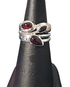 Garnet 3 stone thick band Silver Ring S9