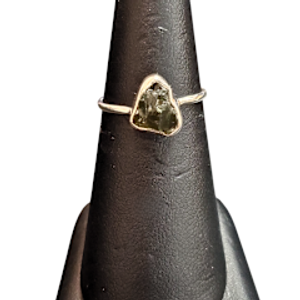 Raw Chrome Chalcedony Silver Ring S5