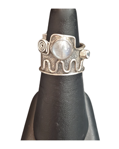 Moonstone circle with swirl thick band Silver Ring S8