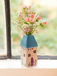 Cottage Bud Vase