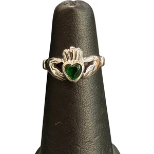 Kid's CZ Green Claddagh Ring S4