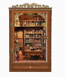 Book Nook Kit: Timeless Books
