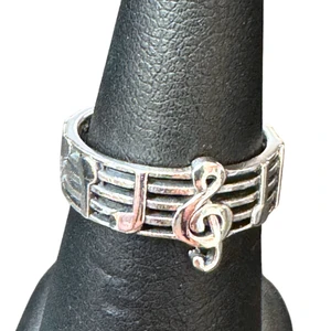 Silver Music Note Band Ring S6