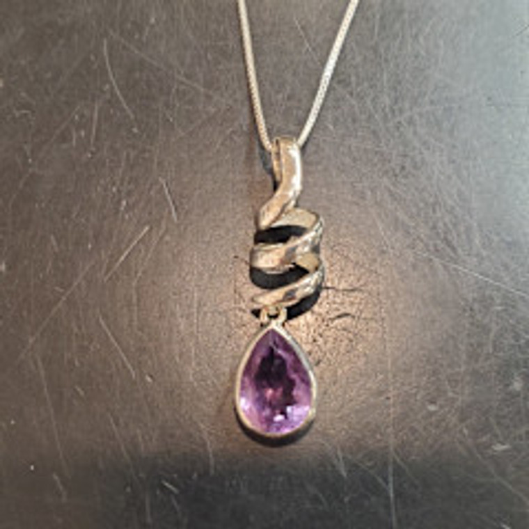 Amethyst Swirl drop Silver Necklace Amethyst Swirl drop Silver Necklace