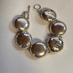 Silver hammered plain thick circles Bracelet