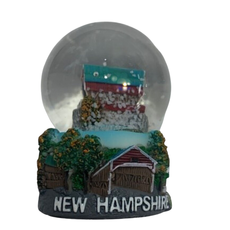 Small New Hampshire Covered Bridge Snow Globe
