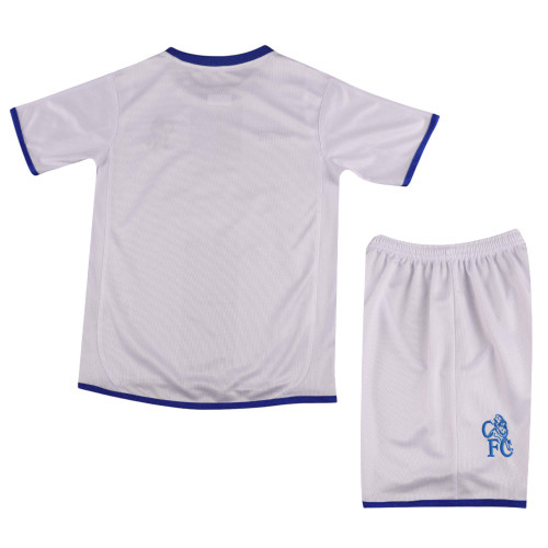 Chelsea 03/04 Kid's Away Retro Mini-Kit