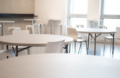 4ft Folding Plastic Round Table (ex Winter Olympics)