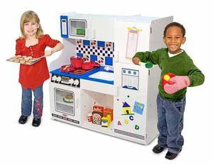 Deluxe Pretend Play Kitchen