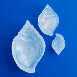 Medium Conch Polished Alabaster Plate