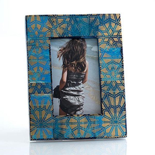 Bazaar 4" X 6"   Gold Tone Print Picture Frame