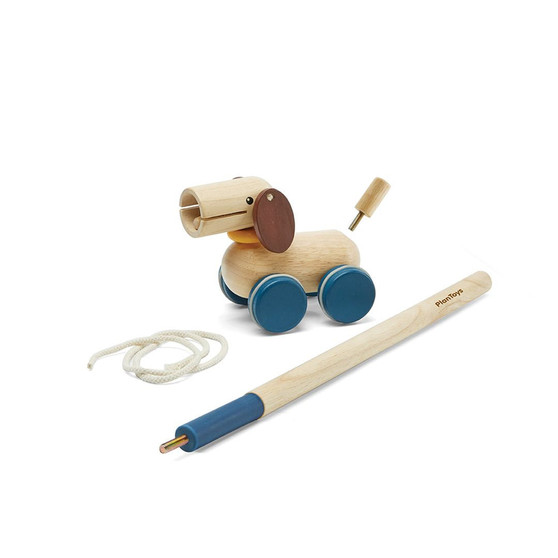 This playful puppy is the perfect toddler companion. Develop fine motor skills, improve balance and coordination through active play, and watch your little one become more comfortable on their own two feet!