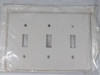 Leviton 001-88011 Toggle Switch Wall Plate White Missing Hardware ! NOP !