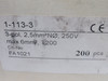 Tekuplast 1-113-3 Porcelain Terminal Block 3-Pole 2.5mm 250V 200-Pack NEW