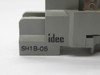 IDEC SH1B-05 Relay Socket w/ Spring Anchor 10A 300V 5-Blade USED