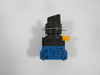 IDEC HW1S-3TF20 Selector Switch 2NO 3-Position USED