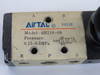 Airtac 4H210-08 Toggle Hand Valve 1/4" NPT 0.15-0.8 MPa GASKET DAMAGE USED