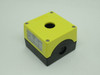 Siemens 3SU1801-0AA00-0AA2 Plastic Enclosure 1-Hole 22mm M20 Yellow NEW