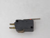 Omron D3V-162-1C25-K Snap Action Limit Switch 16A 1/2HP 125/250VAC USED