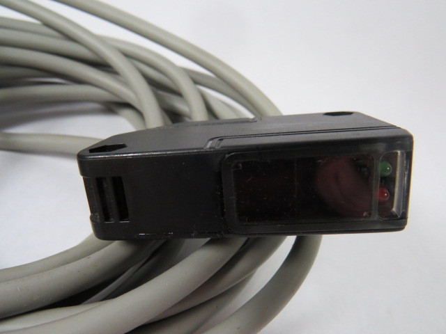 HTM RS62-L5000R-LY6C5L5-PF Photoelectric Sensor 12-240VDC ! NEW !