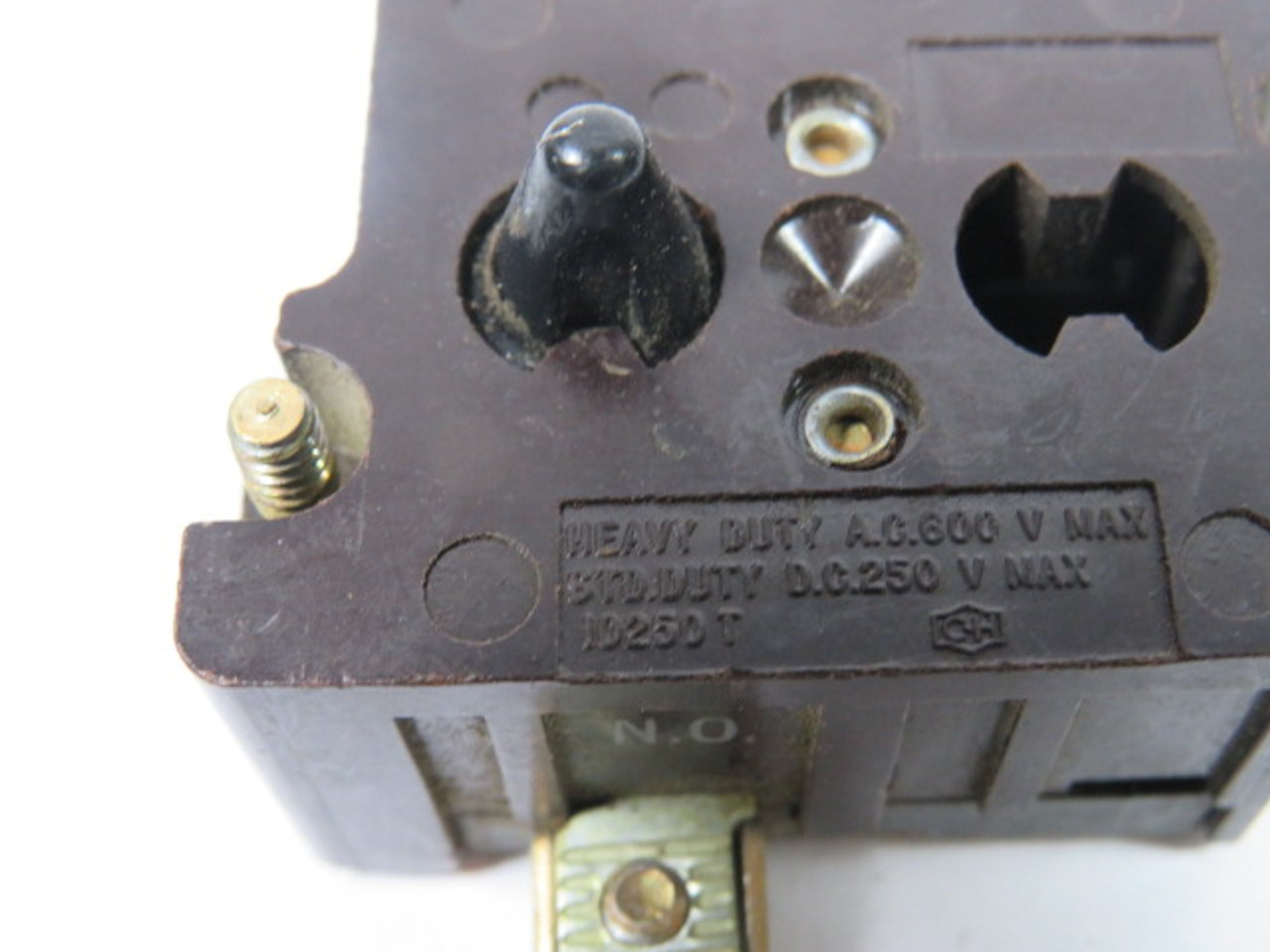 Cutler-Hammer 10250T53 Brown Contact Block 1NO 600VAC 250VDC USED