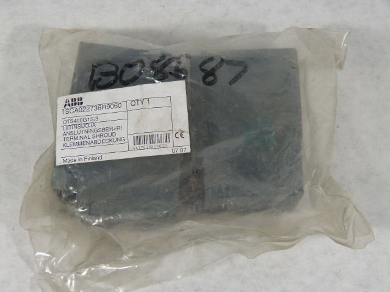 ABB 1SCA022736R9060 Terminal Shroud 400A ! NEW !