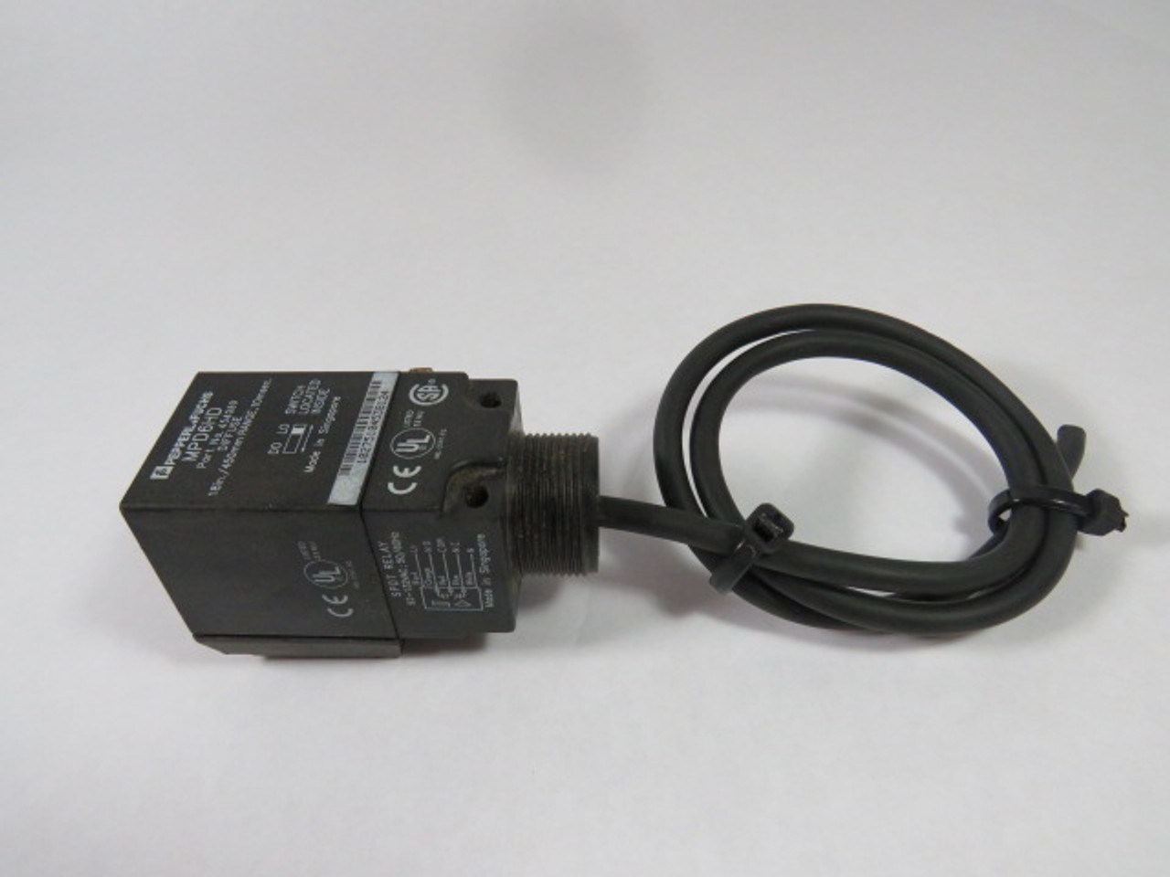 Pepperl+Fuchs 454512 Photoelectric Sensor 92-132VAC 50/60HZ USED