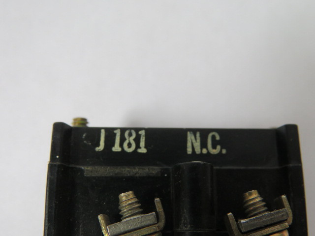Cutler-Hammer E30J181 Contact Block 600VAC 250VDC 1NC USED