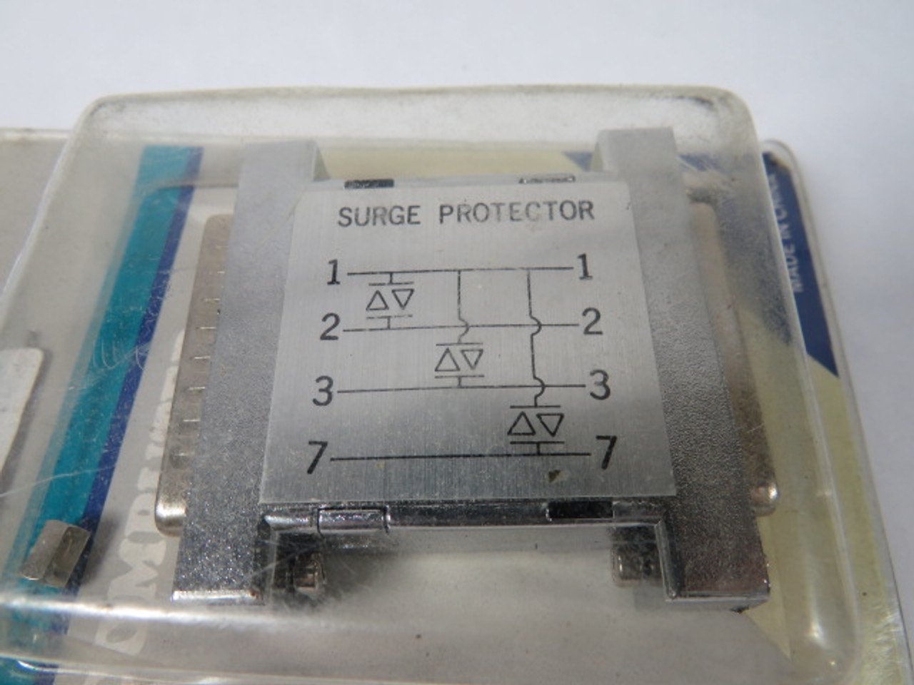 Generic 199274 Surge Protector ! NEW !