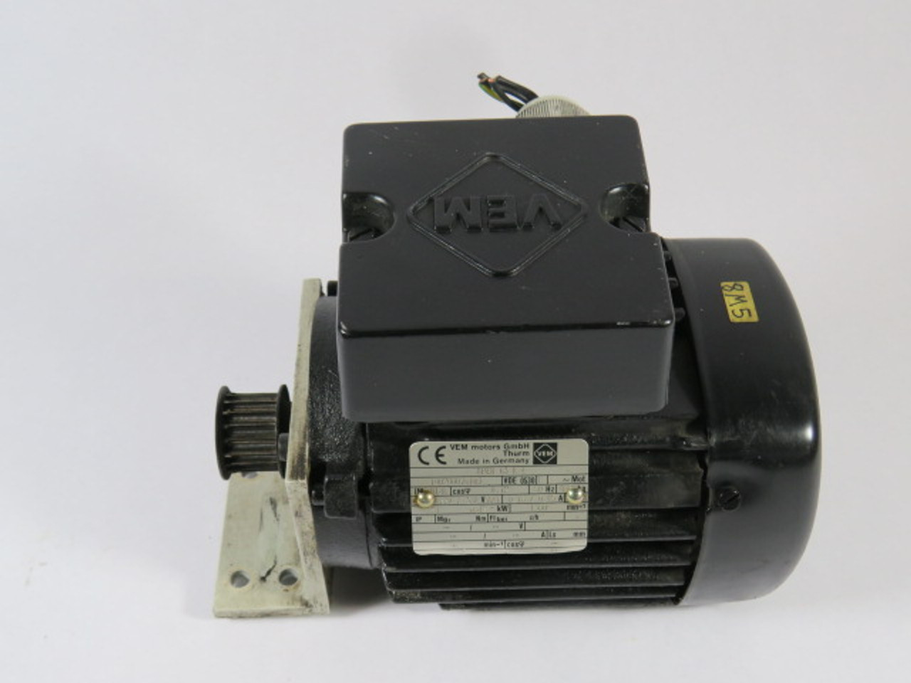 VEM 0.12kW 1360RPM 220/380V TEFC 3Ph 0.78/0.45A 50Hz USED