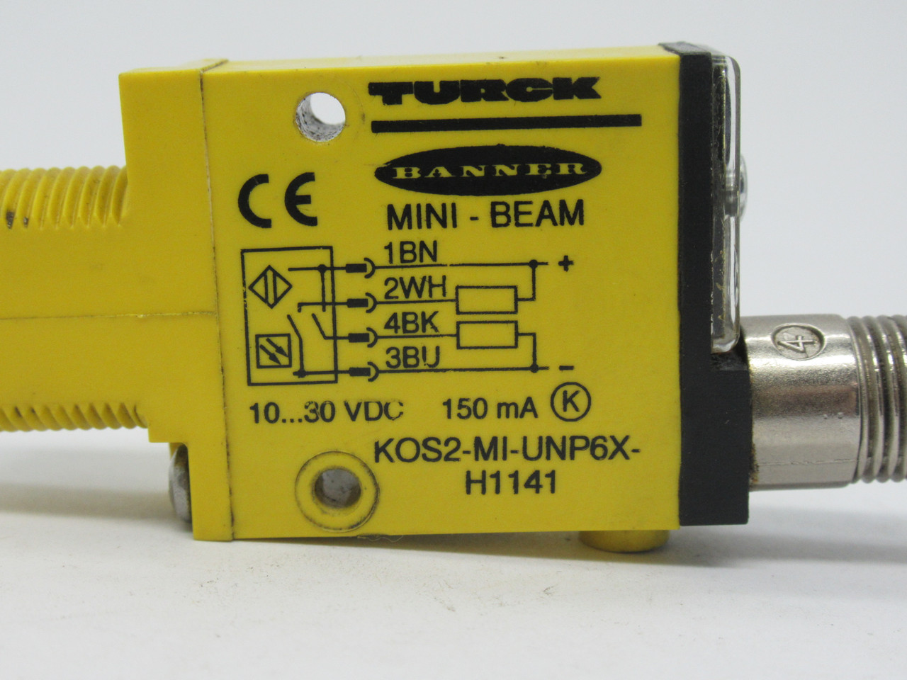 Banner K0S2-MI-UNP6X-H1141 Photoelectric Sensor 38cm Diffuse 150mA 10-30VDC USED