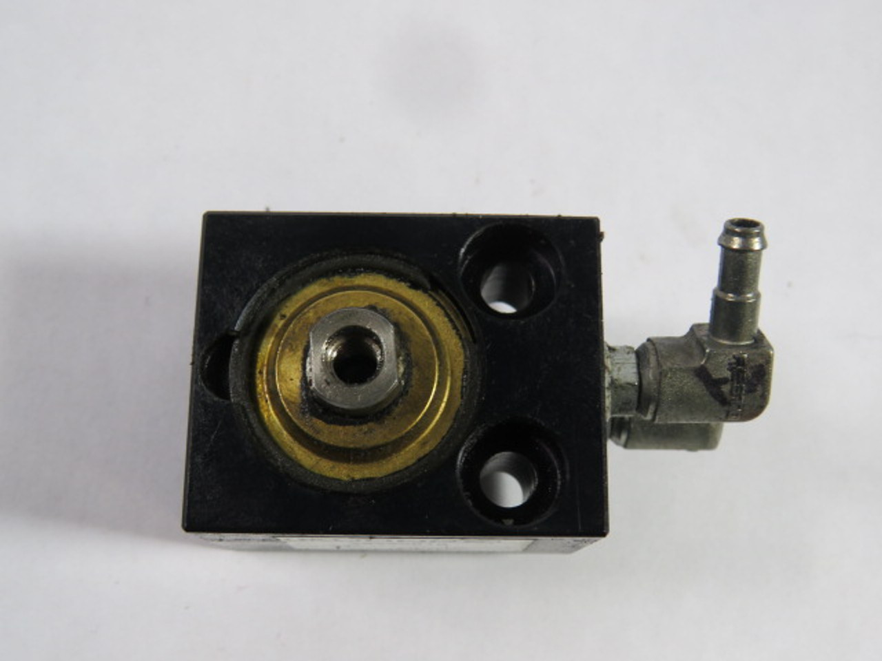 Kuhnke 39230010 Short-Stroke Cylinder 20mm Hub 10mm Diameter 1-8bar USED