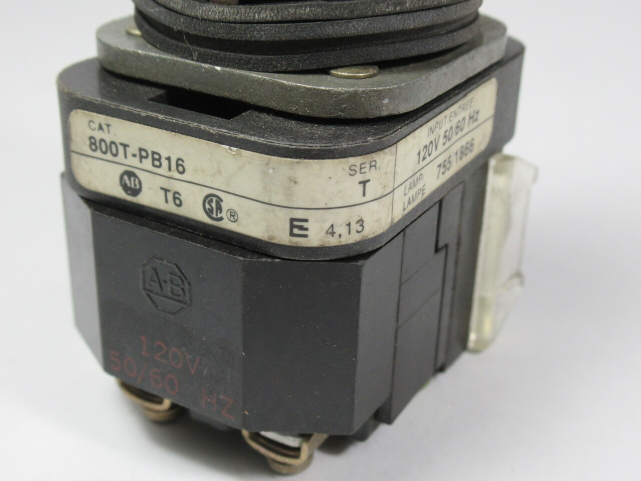 Allen-Bradley 800T-PB16R Series T Illuminated Red Push Button 1NO 1NC USED