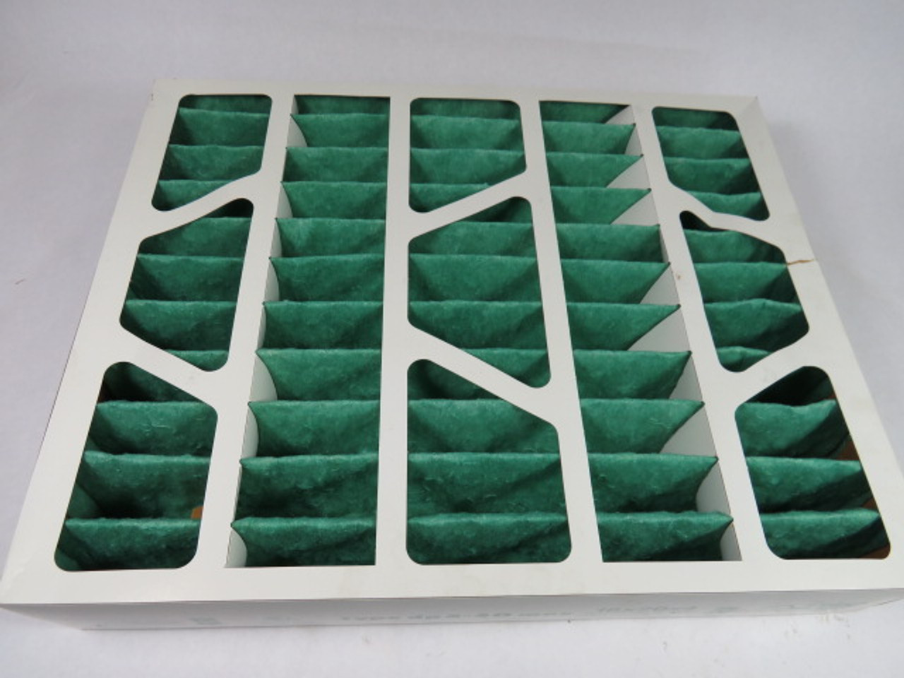 Air Guard MX40-401 16"x 20"x4" DP-Max Merv8 Pleated Air Filter ! NEW !