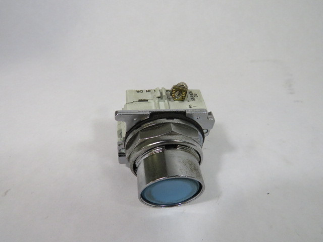 Cutler-Hammer 10250T108-53 Flush Blue Push Button 2NO USED