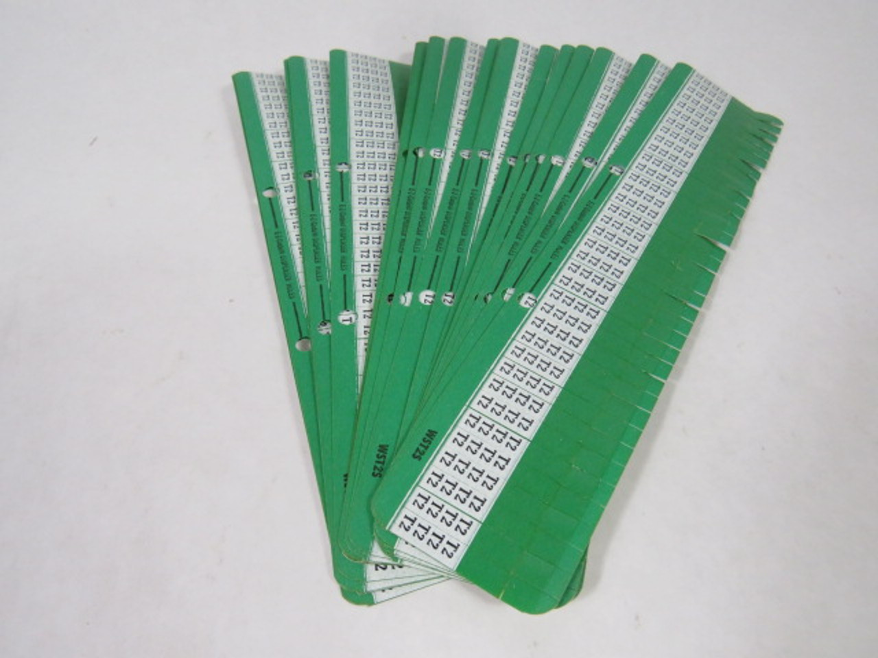 Thomas & Betts T2 Green E-Z-Code Wire Markers Lot of 17 ! NEW !