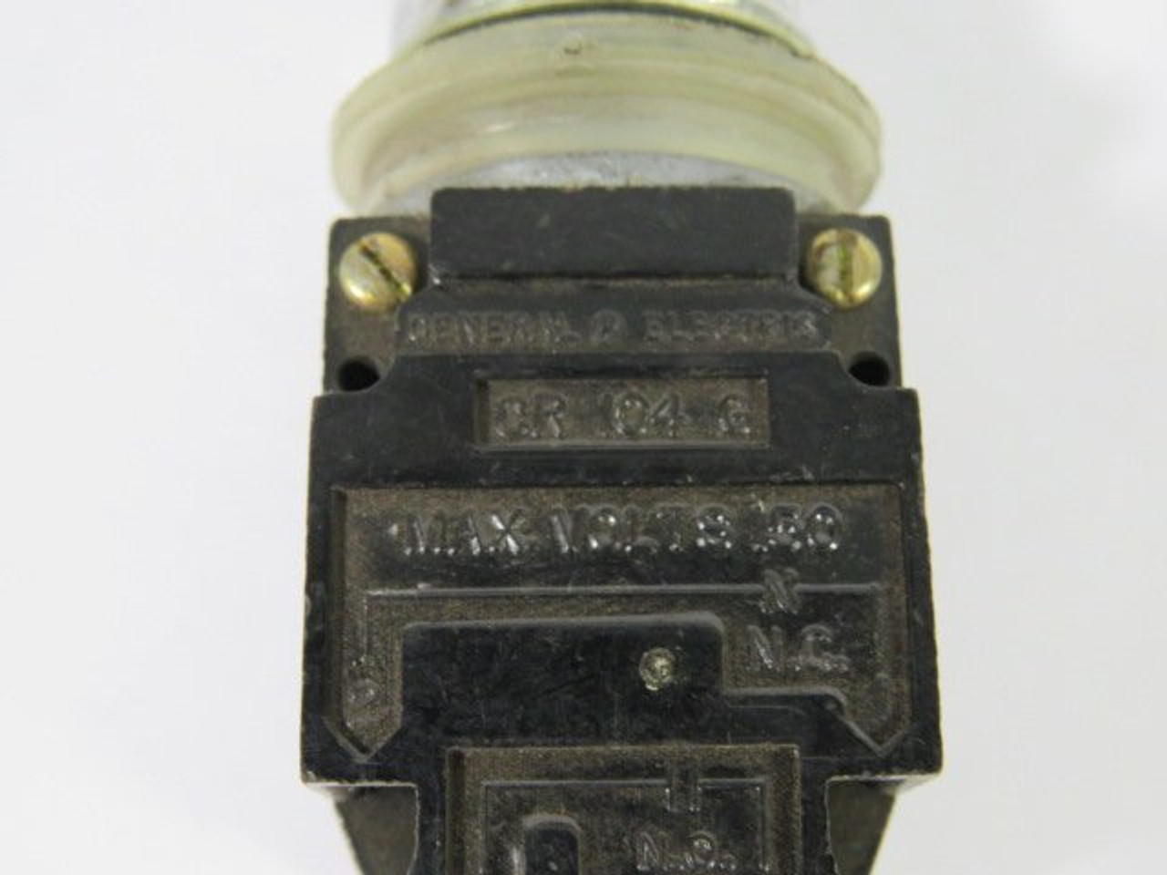 General Electric CR104B622 Selector Switch 2NO/2NC 4-Position USED