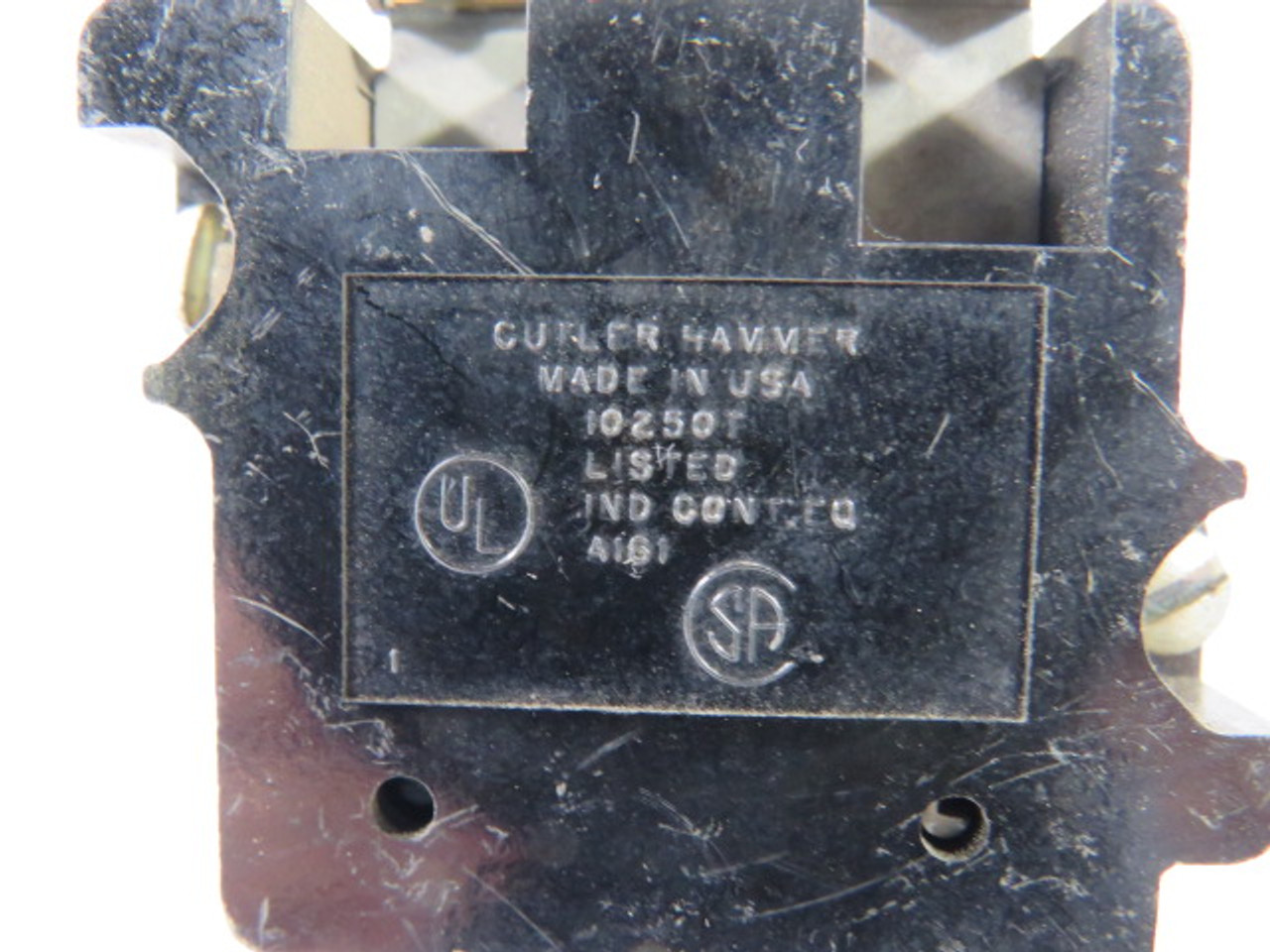 Cutler-Hammer 10250T411C8N Green Push Button 120V USED