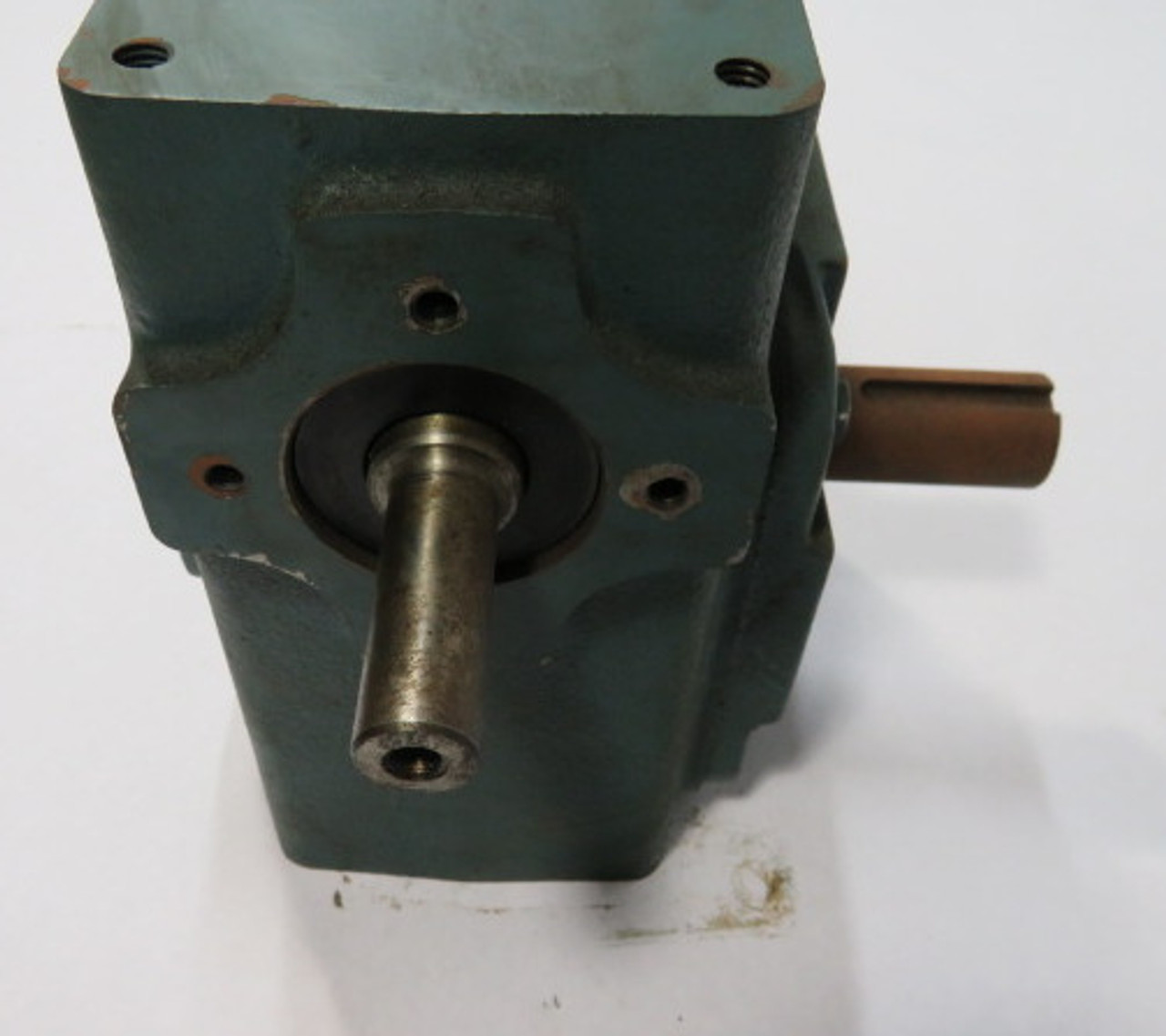 Dodge Tigear SR96049L1 Gear Reducer 20:1 Ratio 3360lb-in 6.43HP@1750rpm USED