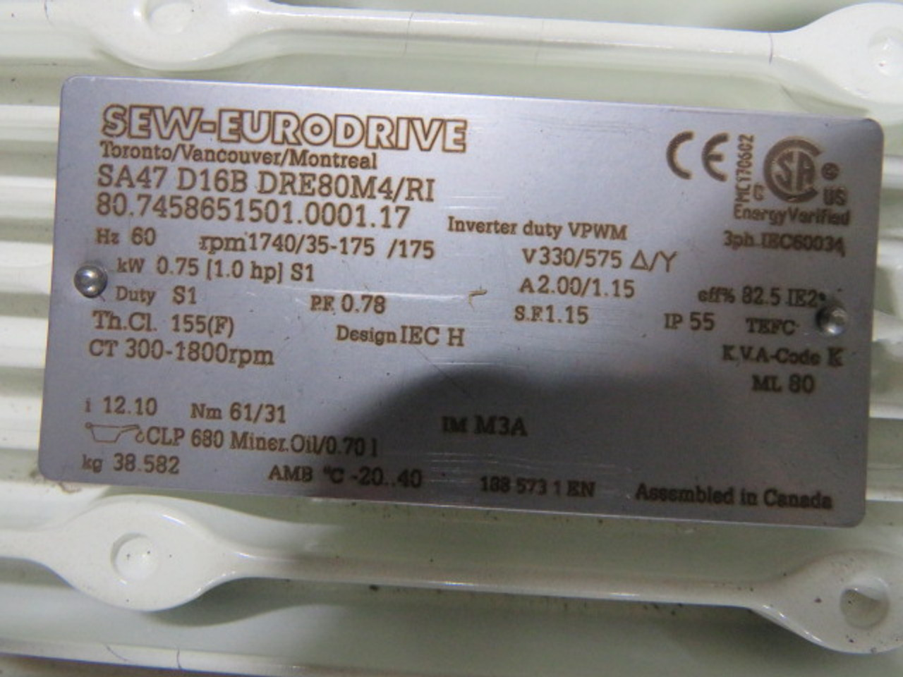 Sew-Eurodrive 1HP 1740/35-175rpm 330/575V TEFC c/w Gear Reducer 12.10:1 USED