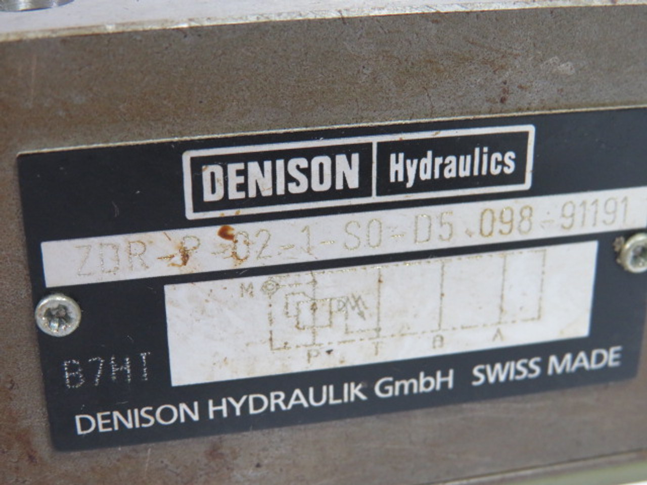 Denison Hydraulics ZDR-P-02-1-S0-D5 Flow Control Valve USED