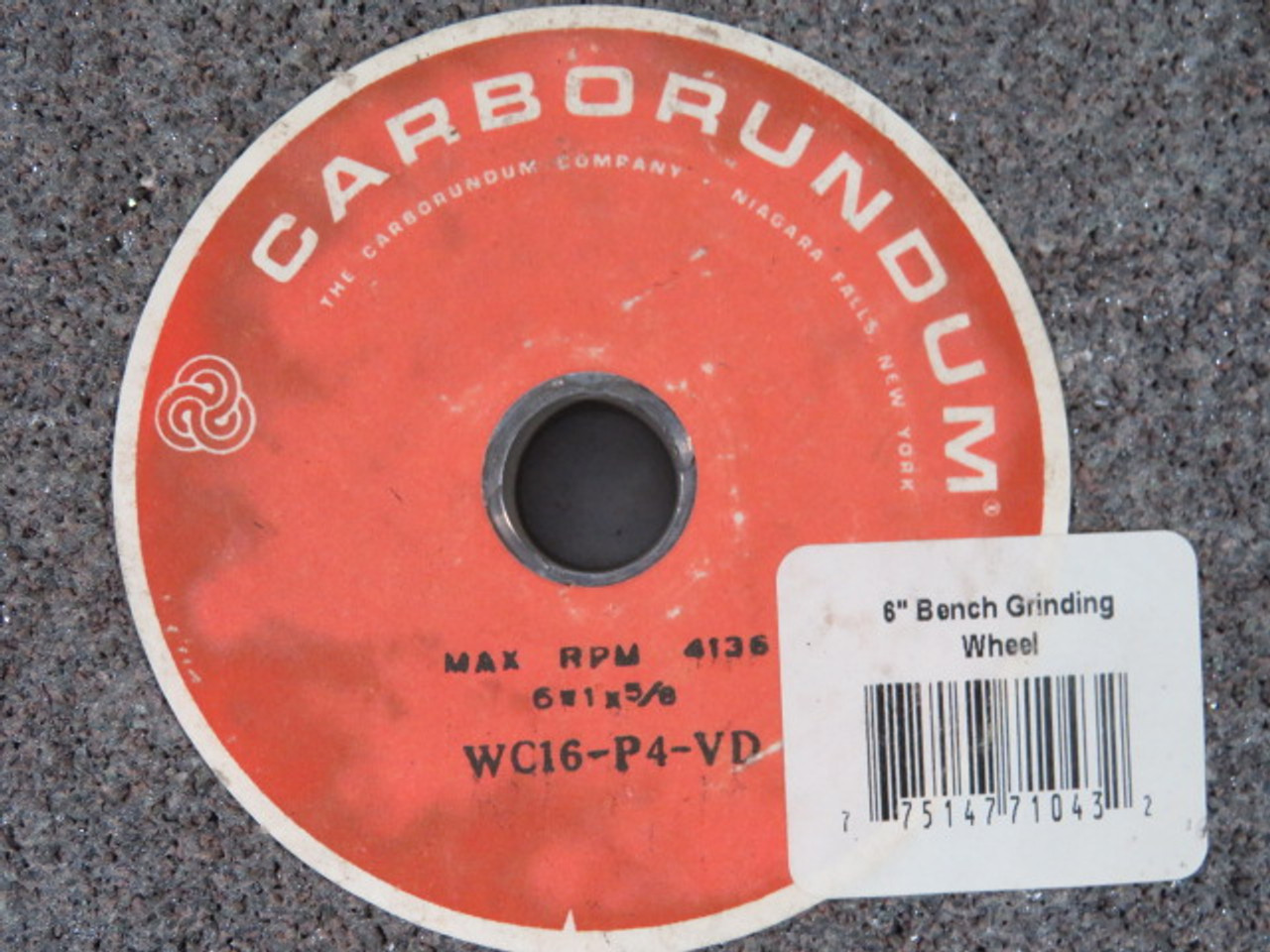 Carborundum WC16-P4-VD 6" bench Grinding Wheel Max RPN 4136 6"x1"x5/8" ! NOP !