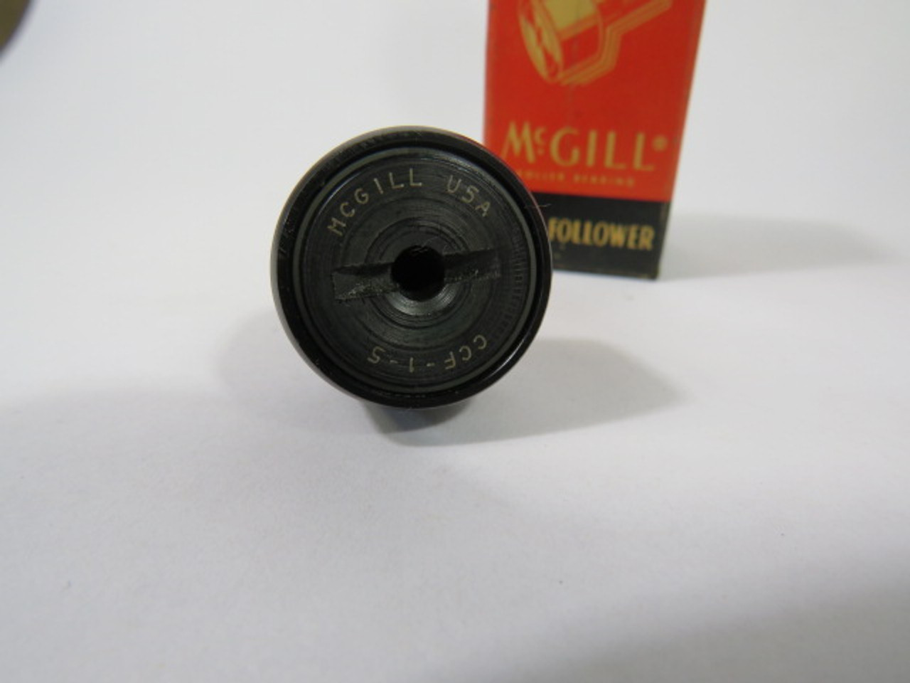 McGill Camrol CCF-1-S Cam Follower Roller Bearing ! NEW !