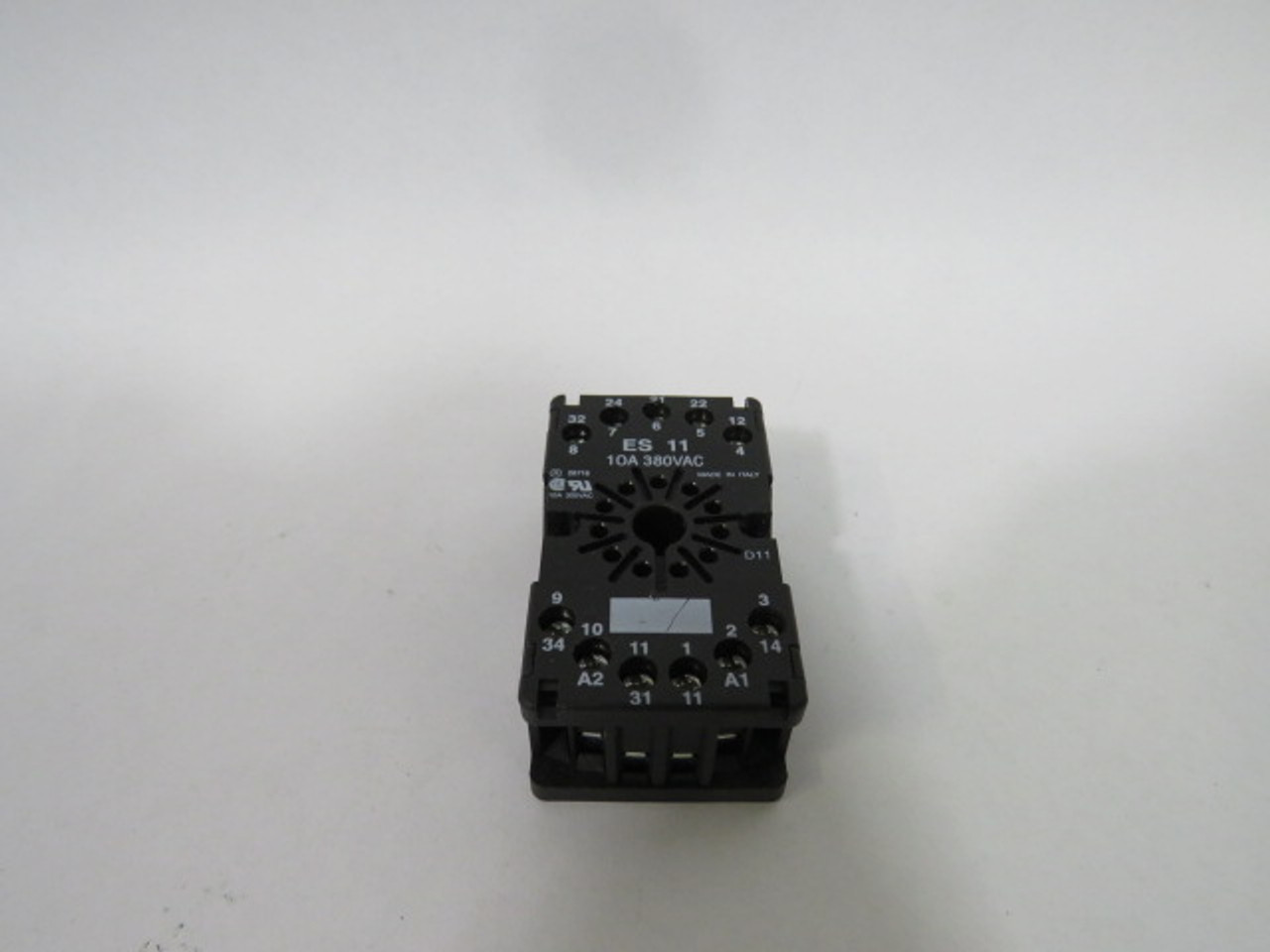 Custom Connector ES-11 Relay Socket 10A 380VAC 11-Pin USED