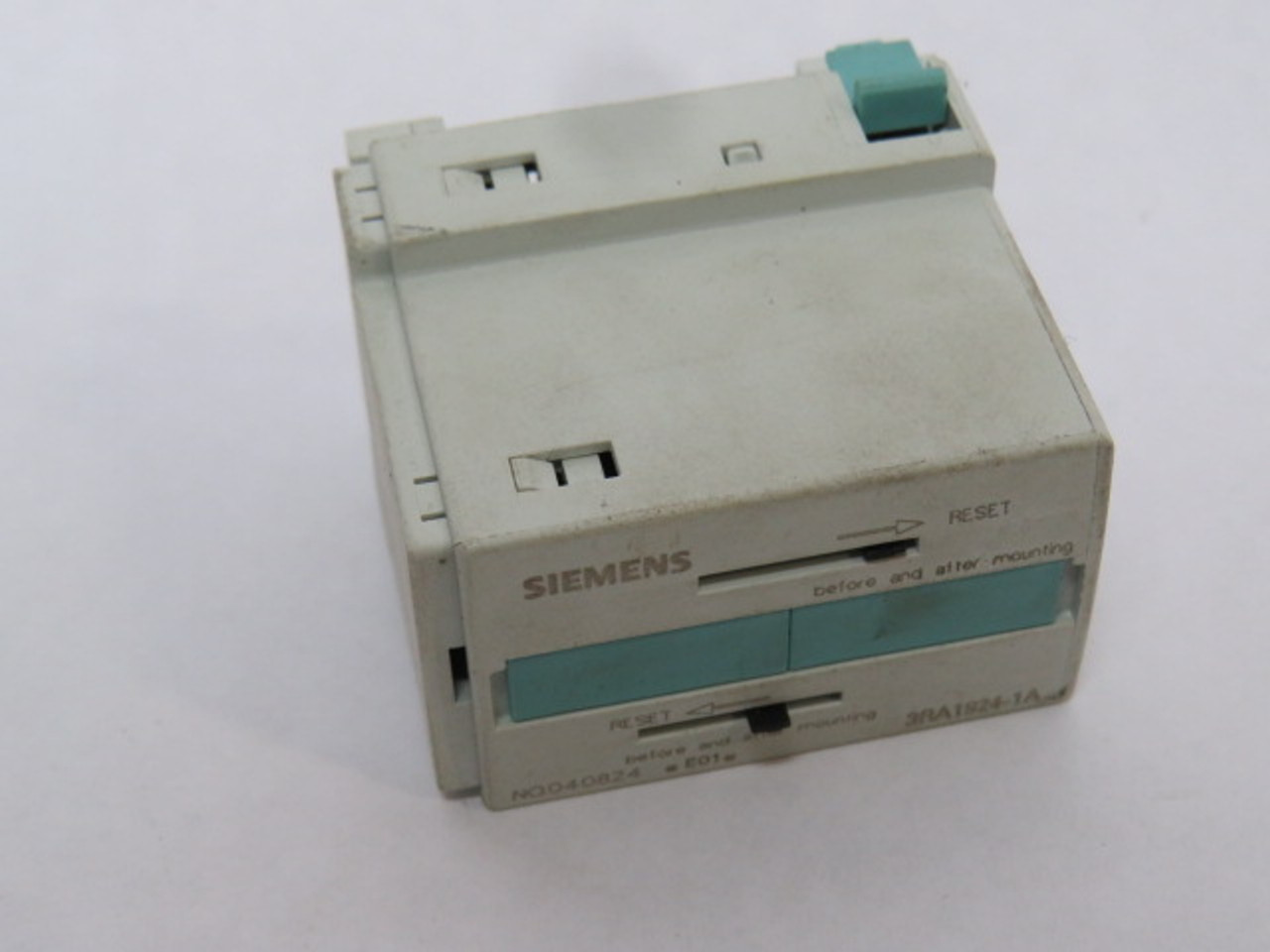 Siemens 3RA1924-1A Interlock for Reversing Contactor USED