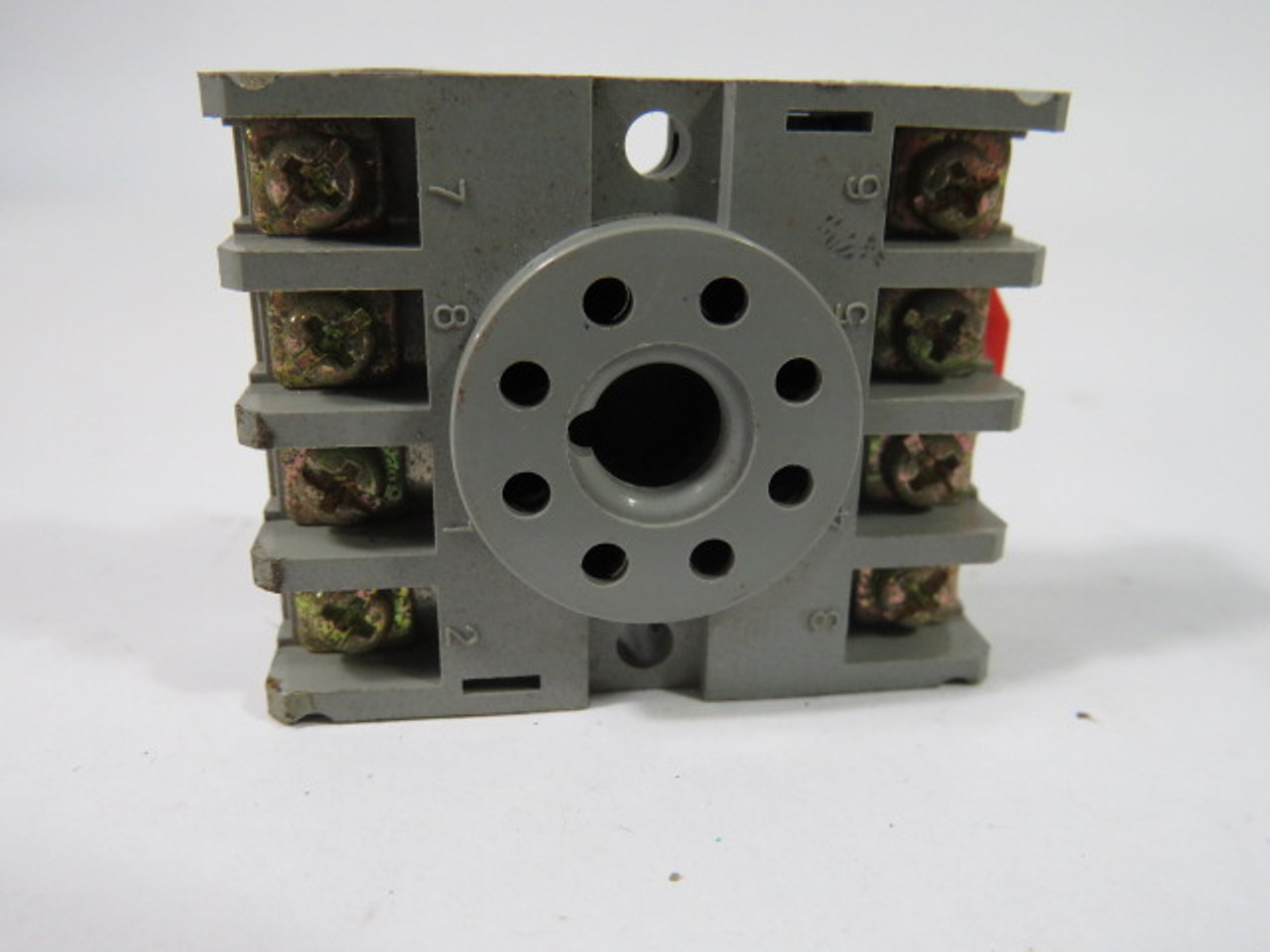 NTE R95-113 Relay Socket 300V 10 A 8 PIN USED