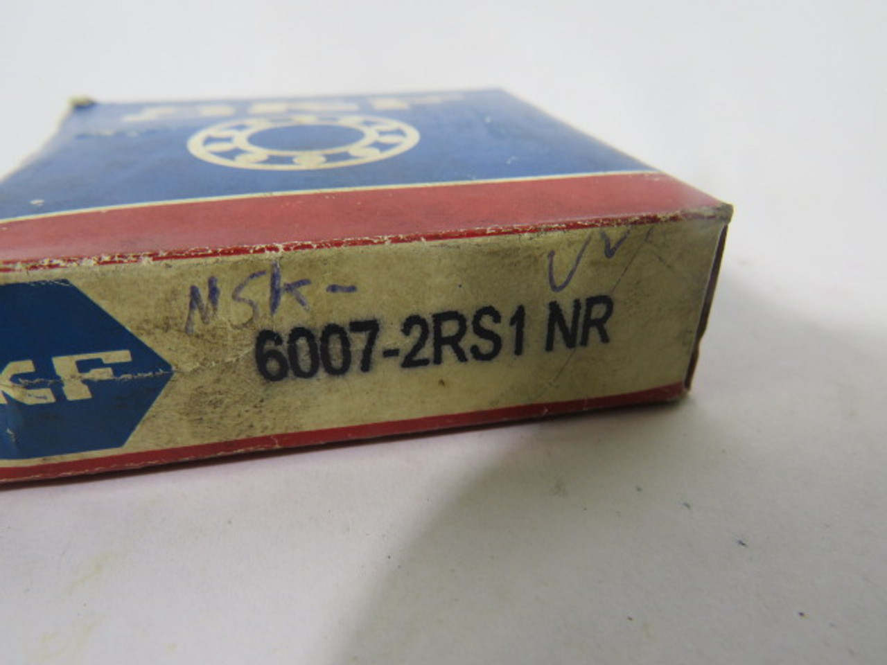 SKF 6007-2RS1/NR Ball Bearing 62mmOD 35mmID 14mmW ! NEW !