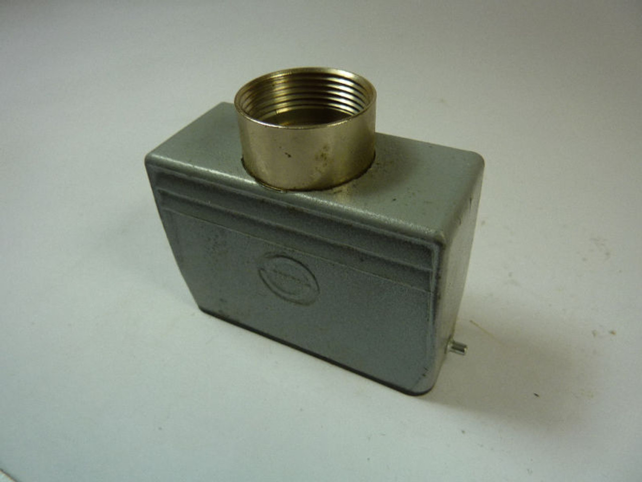 Contact E-2 Connector Enclosure USED